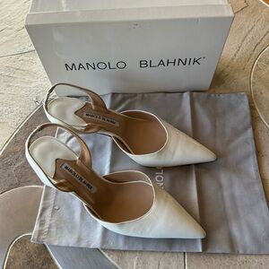 Manolo Blahnik White Slingback Heels 10B